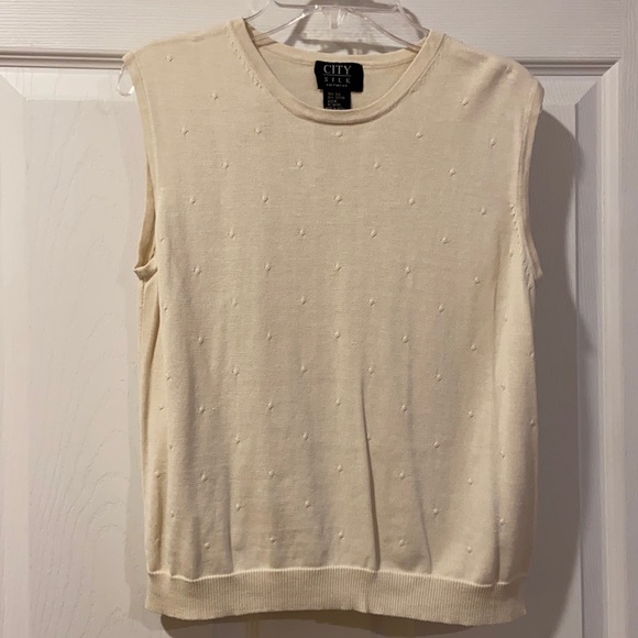 City Silk White Sweater with Circle Detail Set - Picture 3 of 14